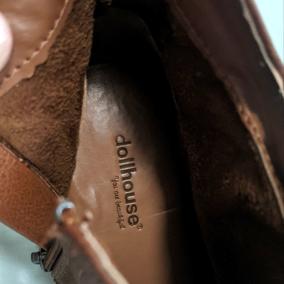 Dollhouse Women's Side Zip Booties - Picture 7 of 7